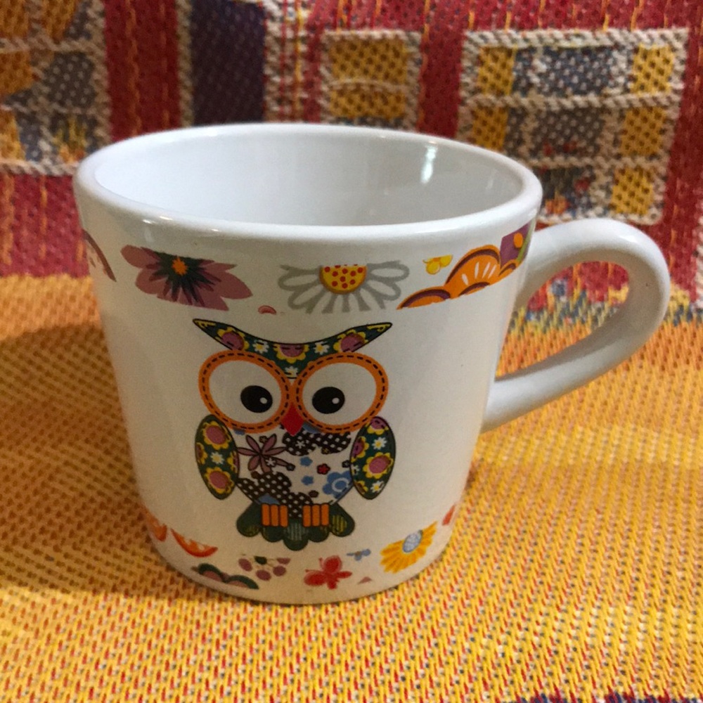 Trisa Small owl decorated cup